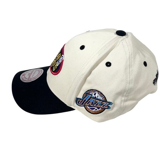 Mitchell & Ness 1998 NBA Finals Chicago Bulls vs Utah Jazz Snapback Hat New - Picture 2 of 12